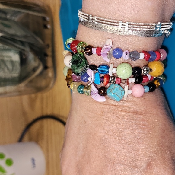 New Journey Bracelet - Picture 4 of 6